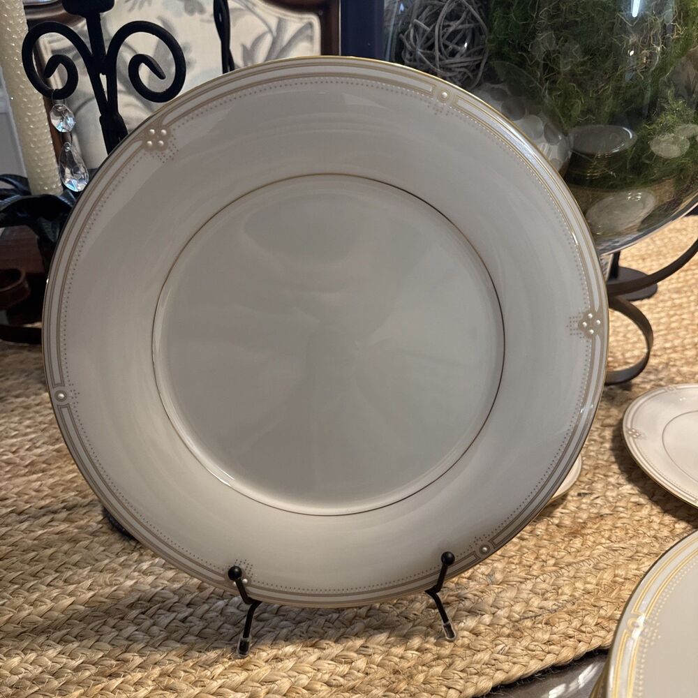 ONE Noritake Satin Gown 7730 Dinner Plate Fine China Japan